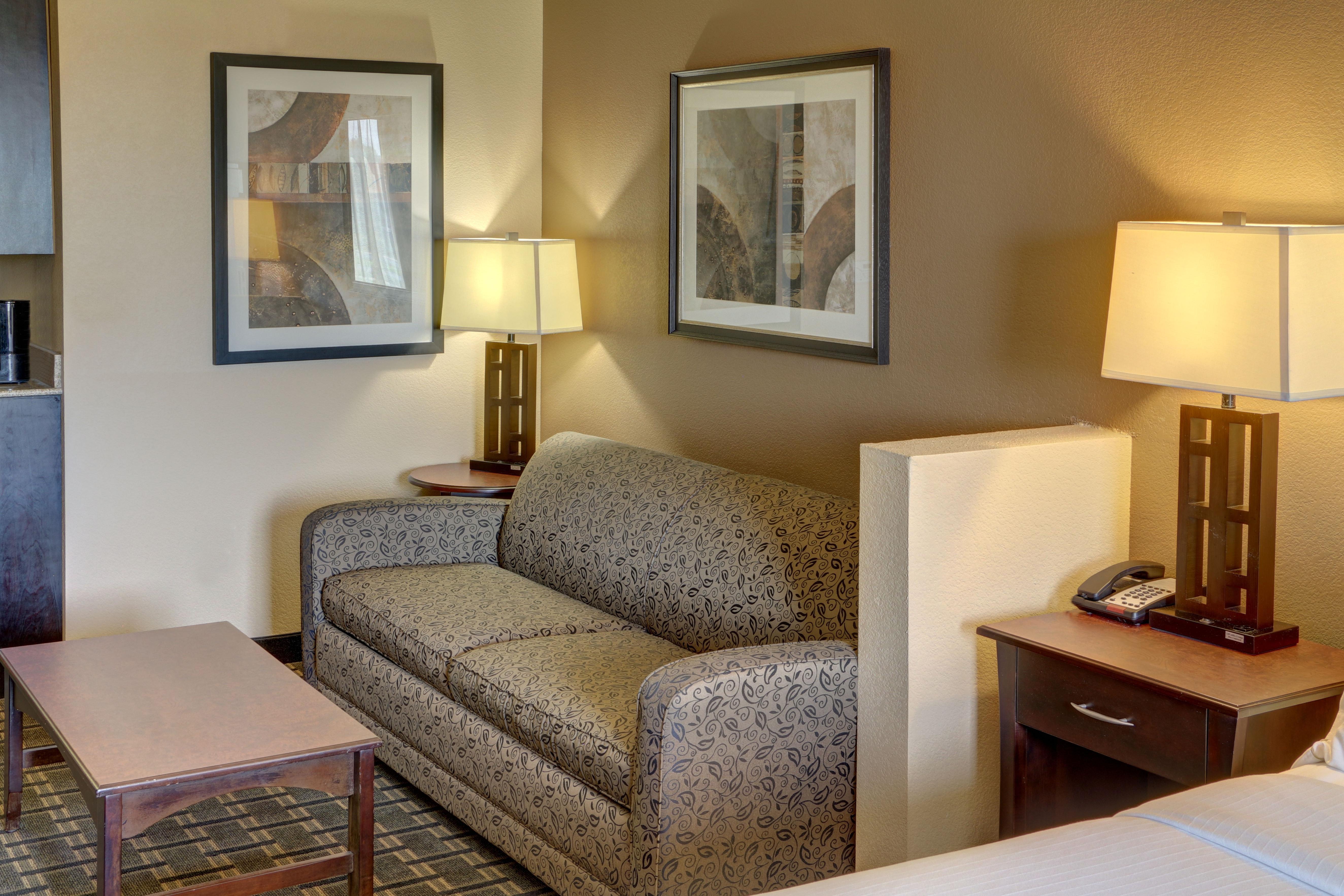 Holiday Inn Express Hotel & Suites Huntsville By Ihg Buitenkant foto