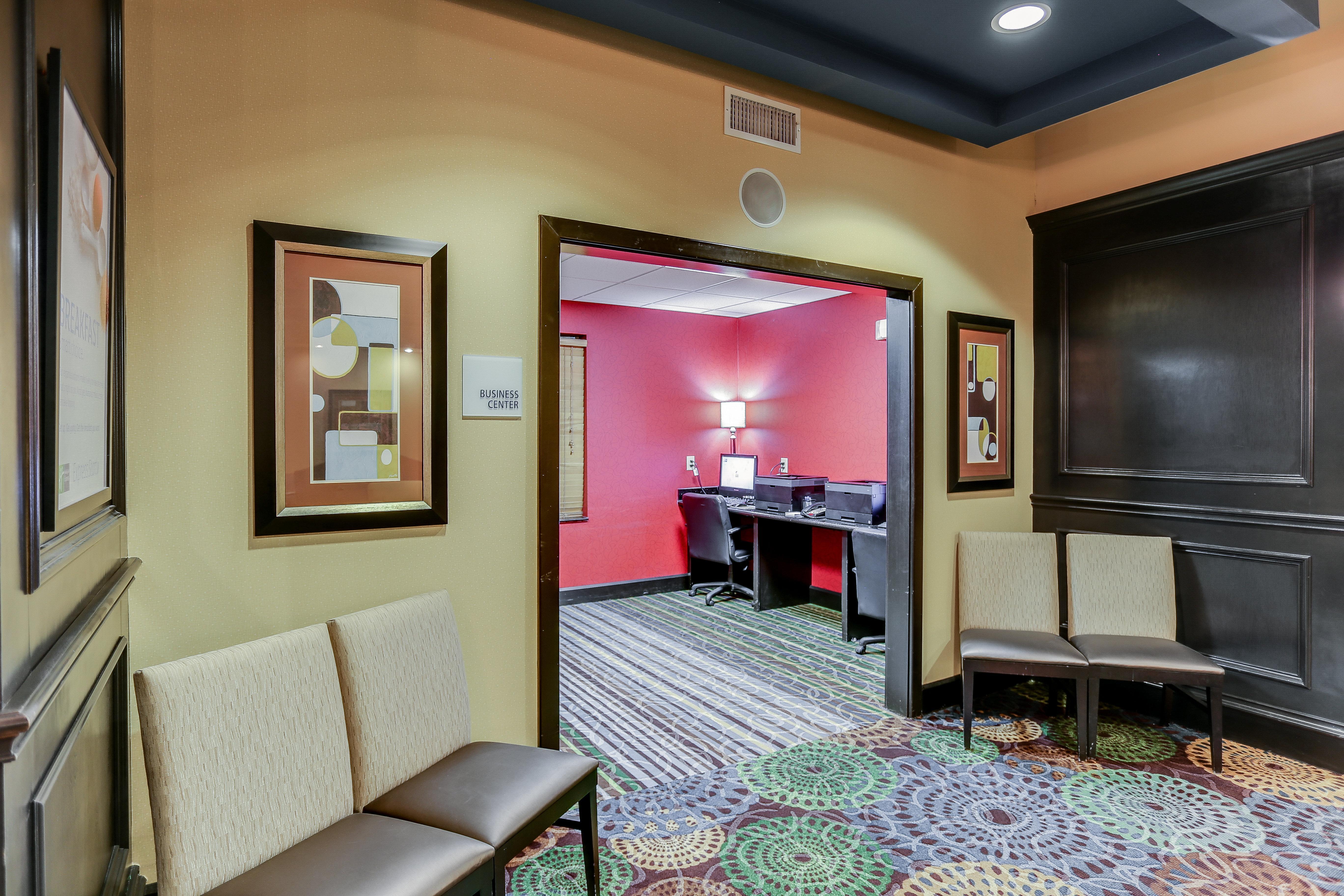 Holiday Inn Express Hotel & Suites Huntsville By Ihg Buitenkant foto