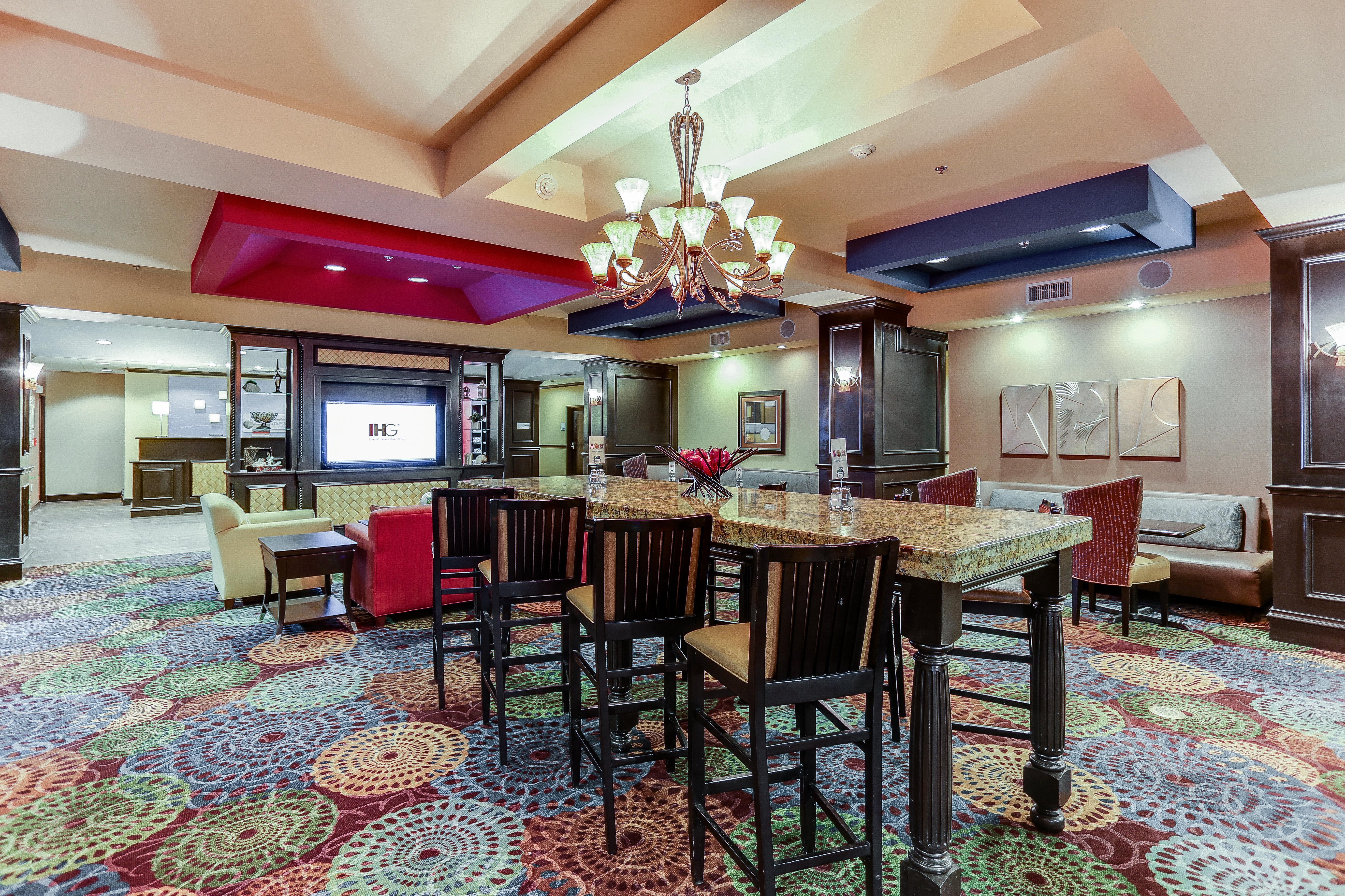 Holiday Inn Express Hotel & Suites Huntsville By Ihg Buitenkant foto