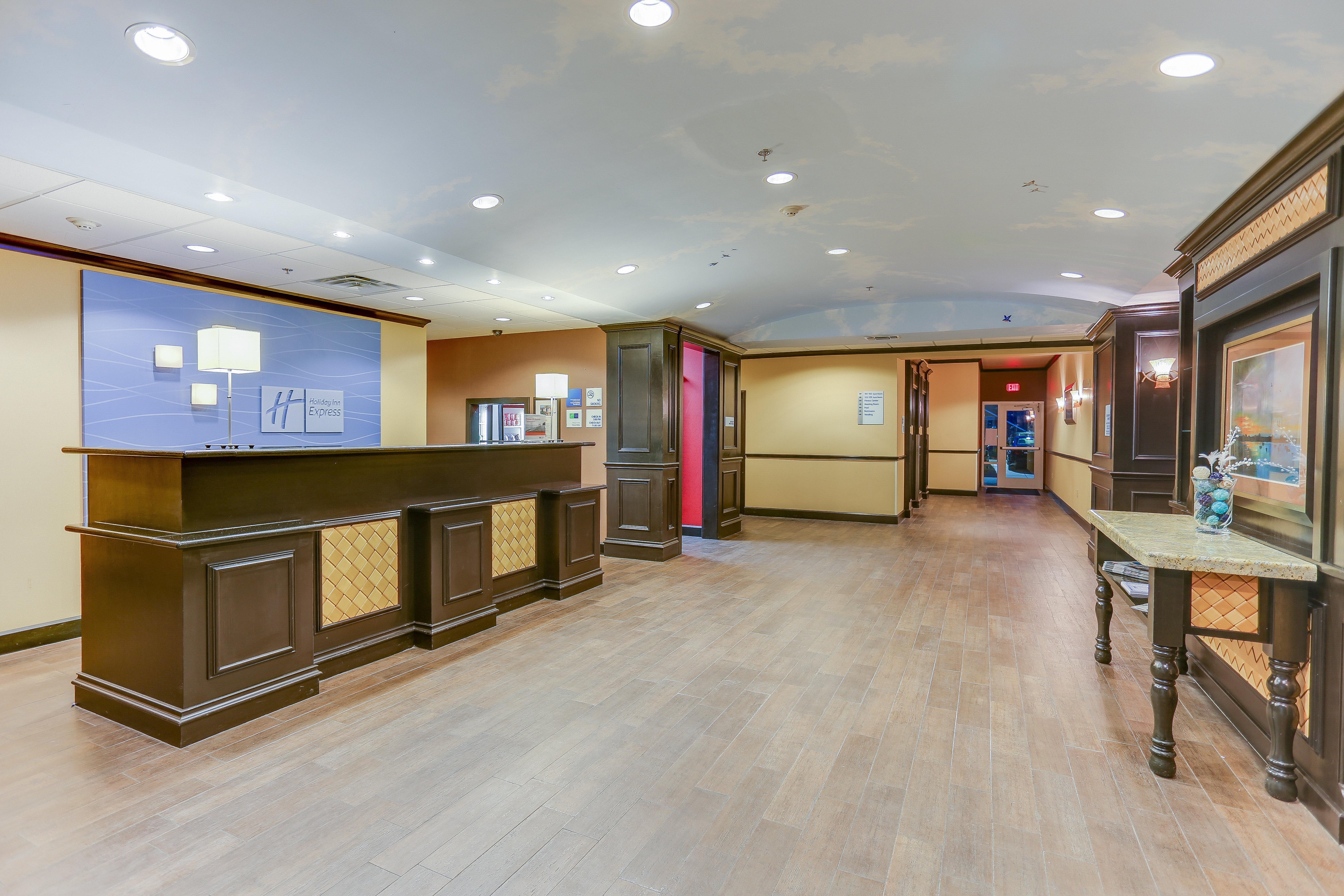Holiday Inn Express Hotel & Suites Huntsville By Ihg Buitenkant foto