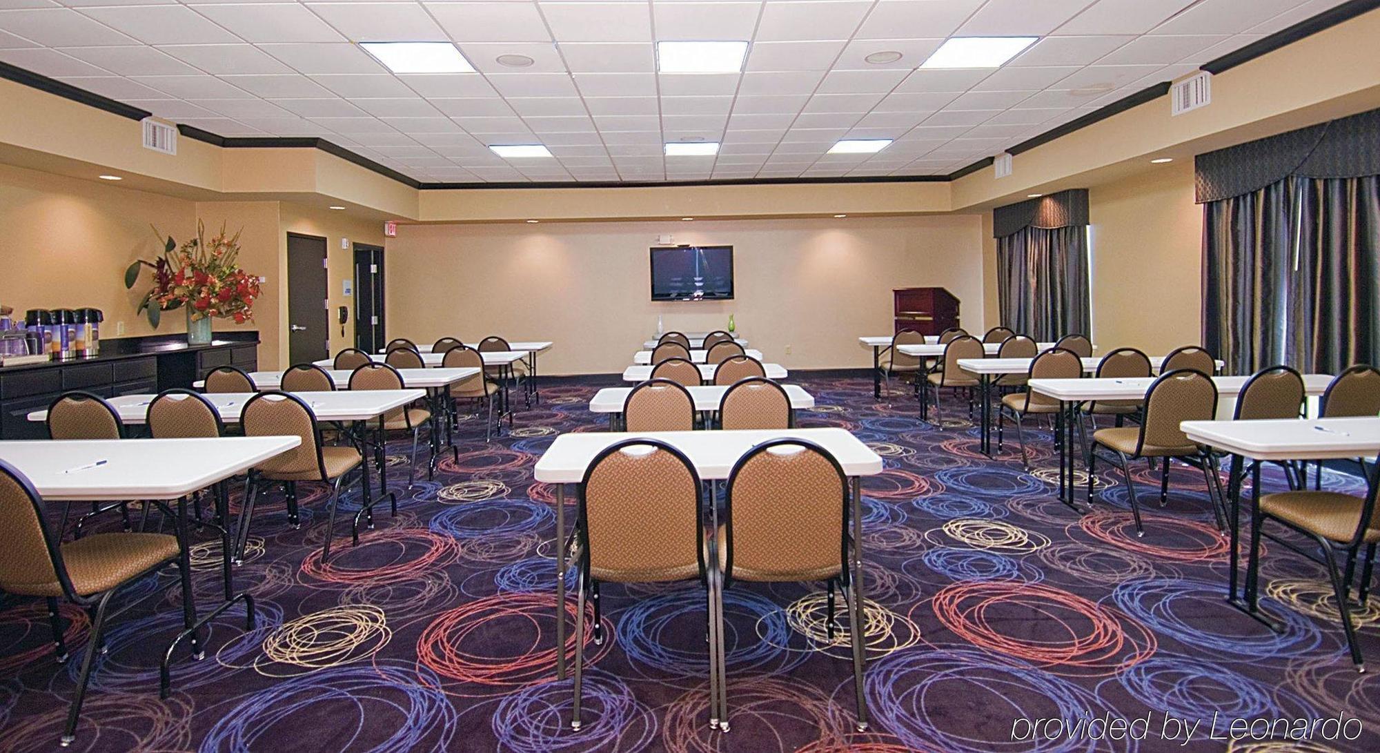 Holiday Inn Express Hotel & Suites Huntsville By Ihg Buitenkant foto