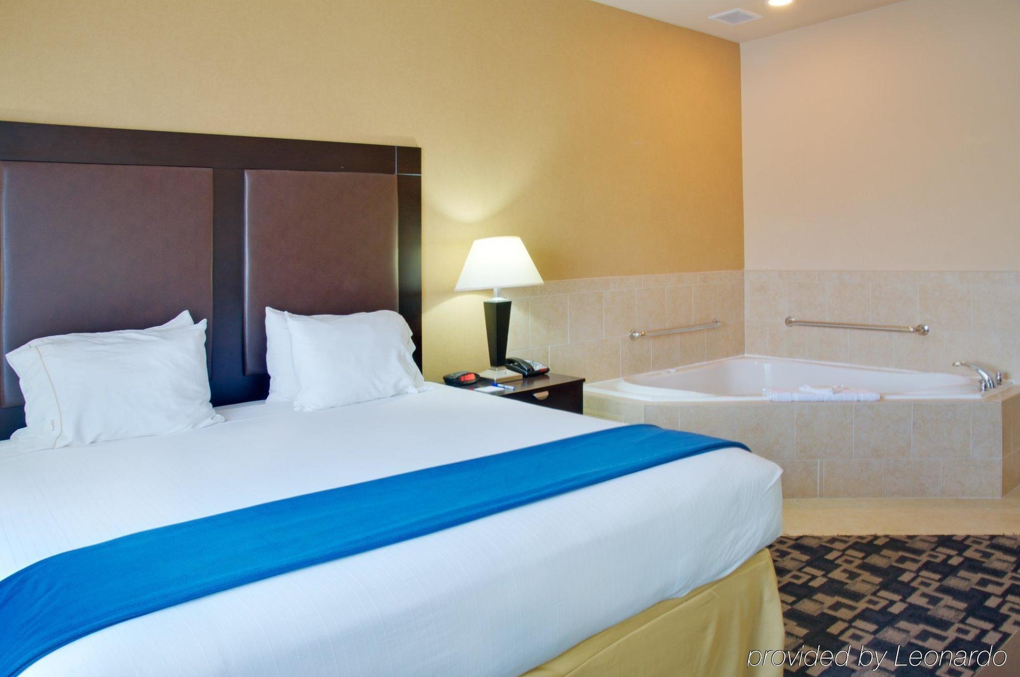 Holiday Inn Express Hotel & Suites Huntsville By Ihg Buitenkant foto