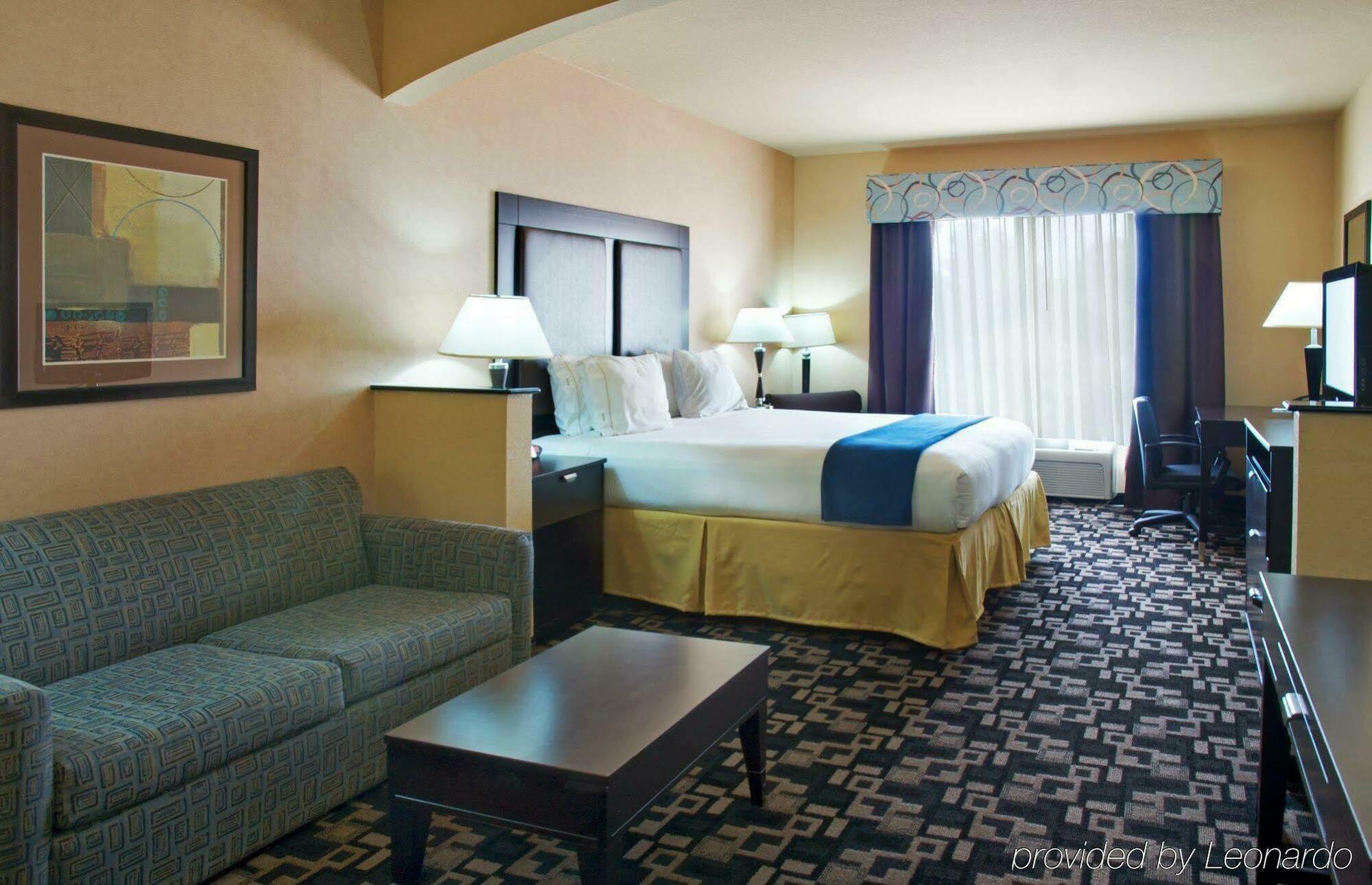 Holiday Inn Express Hotel & Suites Huntsville By Ihg Buitenkant foto